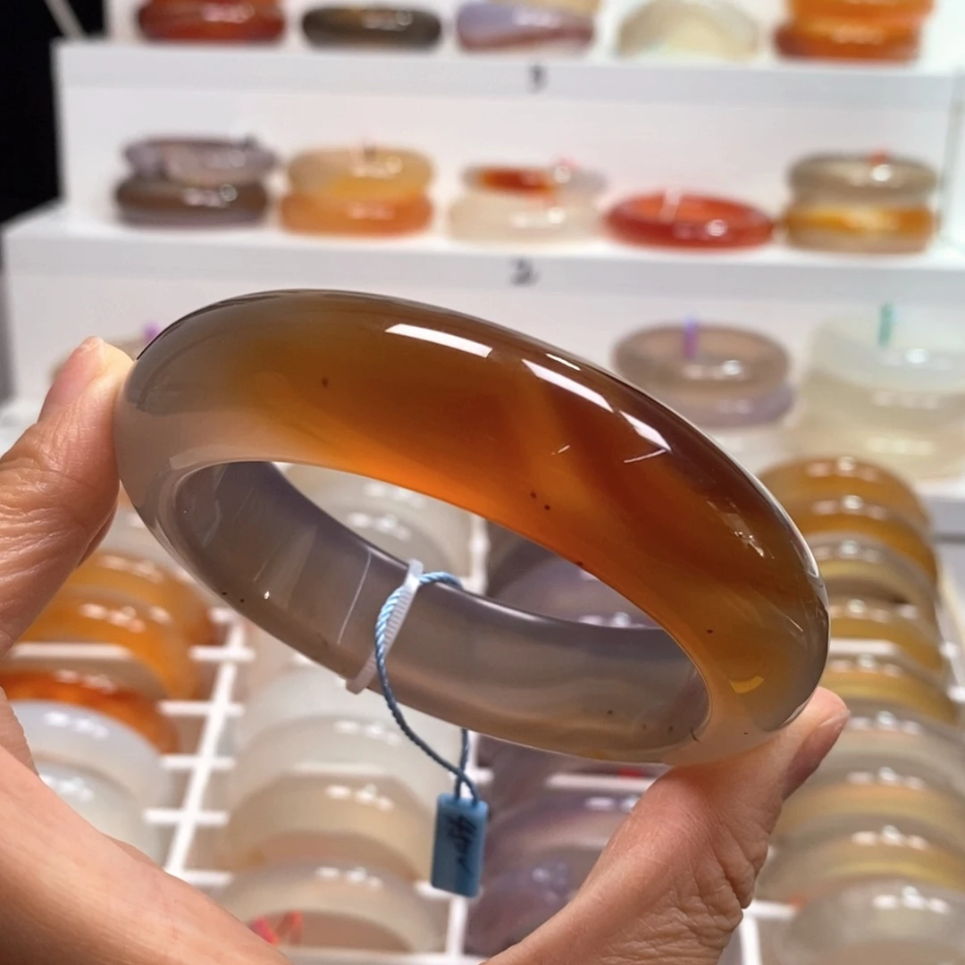 手镯玛瑙/玉髓未镶嵌