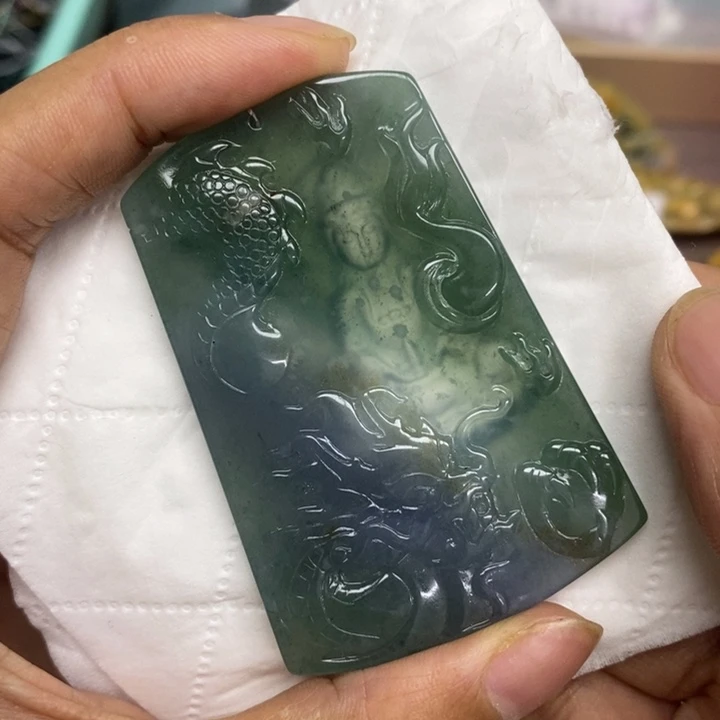 翡翠未镶嵌吊坠(不含链)风**由A70