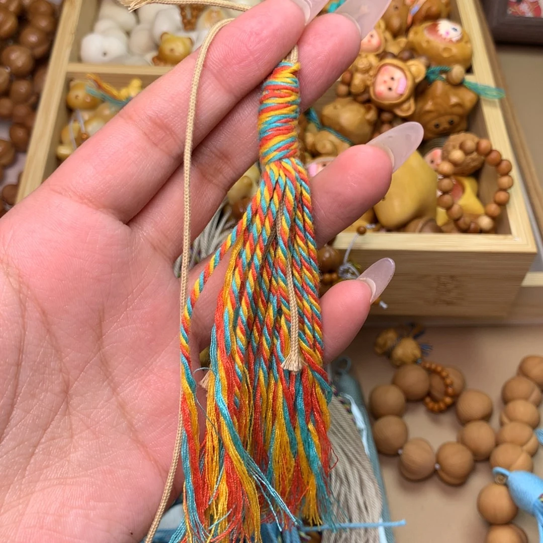 猴头核桃手串彩流苏