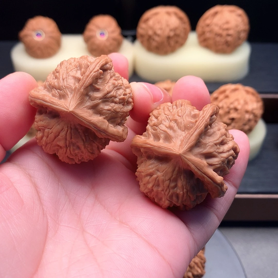 吊坠文玩核桃172号三棱