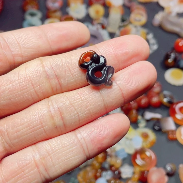 玛瑙/玉髓手链未镶嵌晒***猫