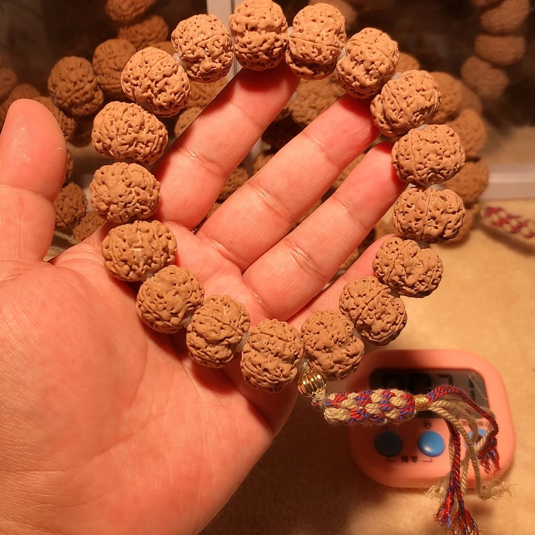 金刚菩提吊坠袁***床9。