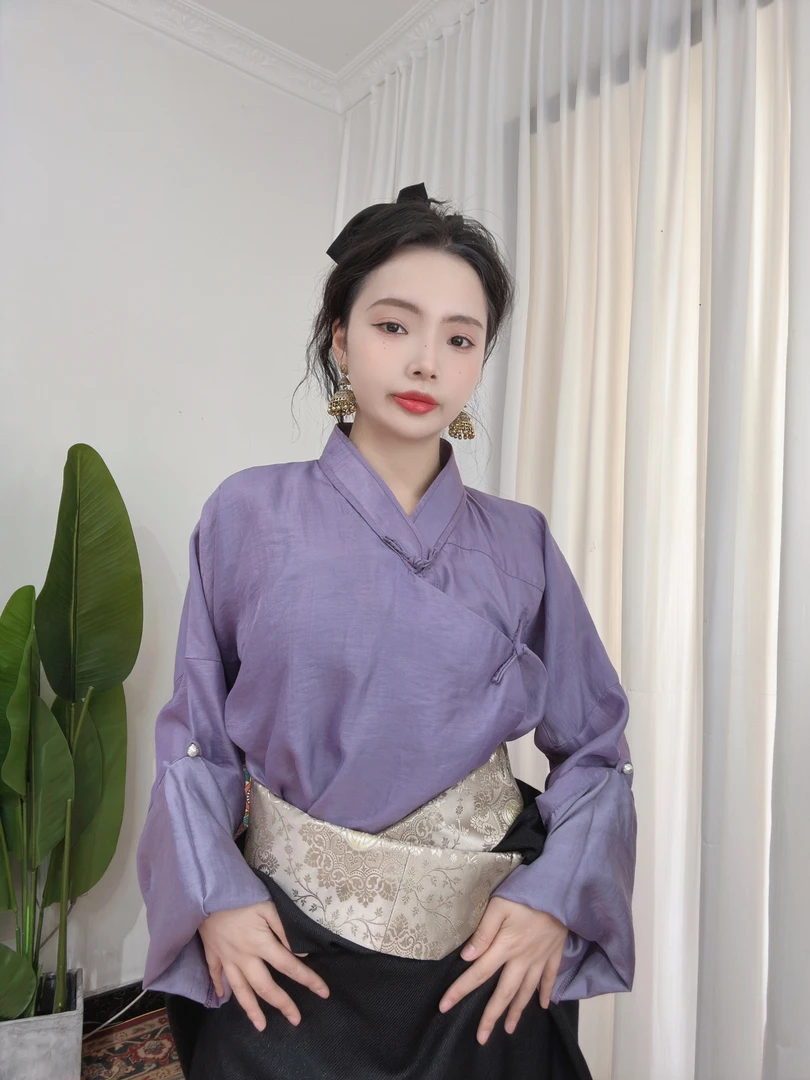女士藏式V领口设计落肩袖衬衣