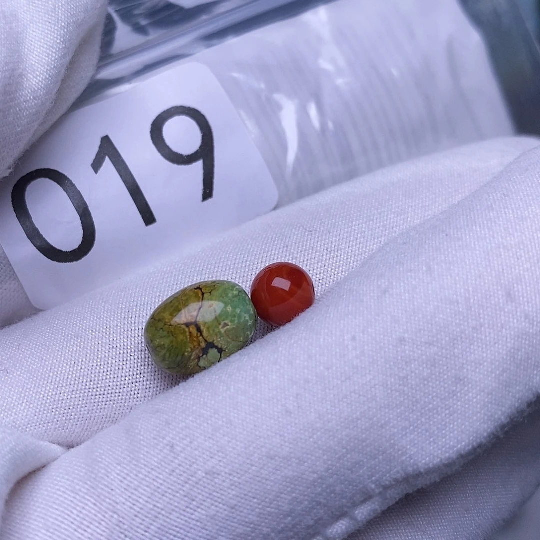 南红玛瑙未镶嵌珠宝奇石