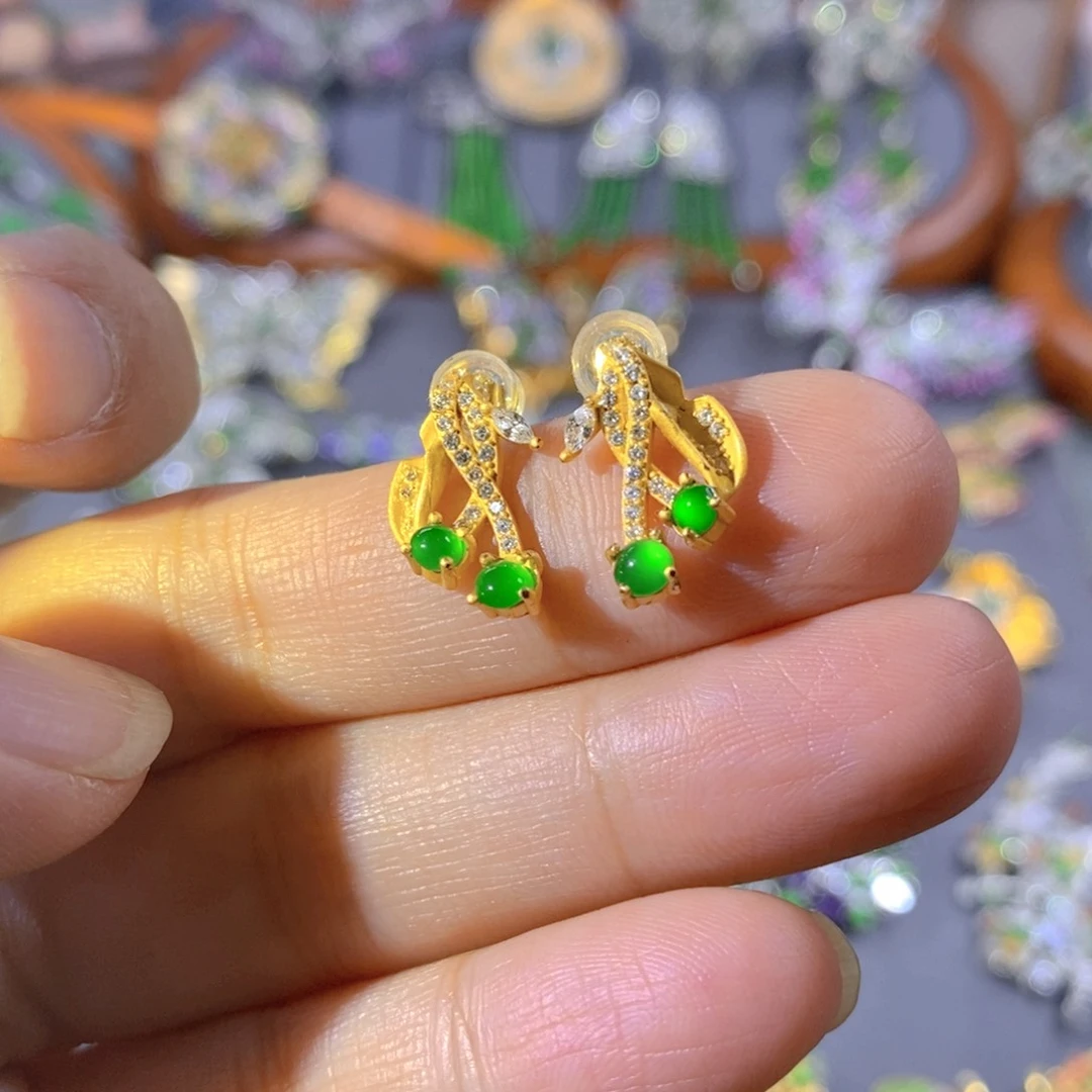 颈饰银S925镶嵌翡翠