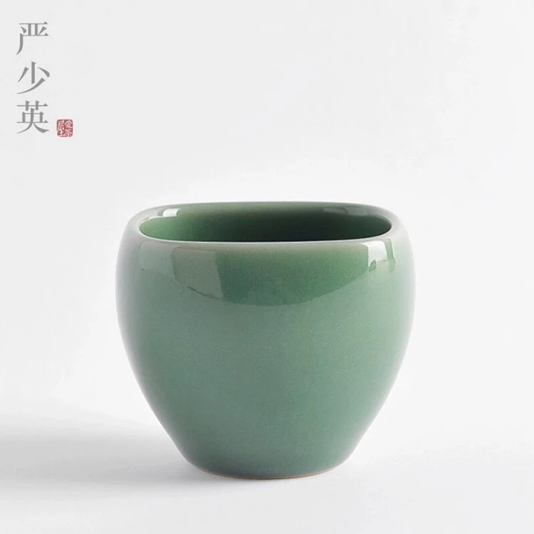 龙泉青瓷 严少英手作 天方地圆 手工杯 梅子青釉