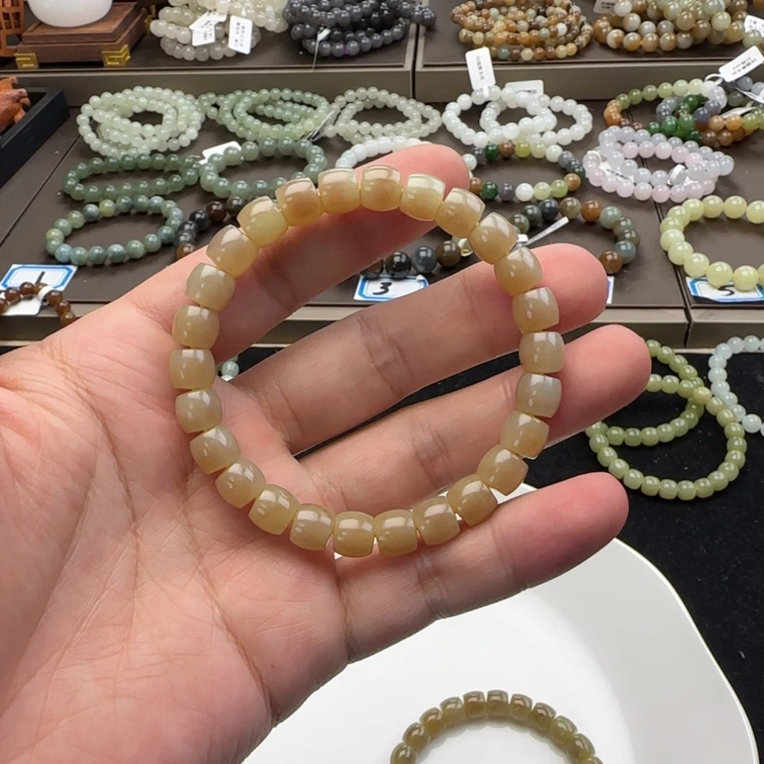 和田玉未镶嵌手链卡8糖黄新疆直切，69