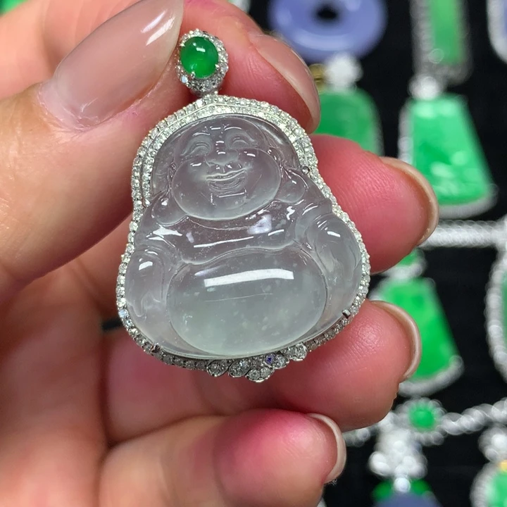【闪购商品】颈饰18K金镶嵌翡翠吊坠