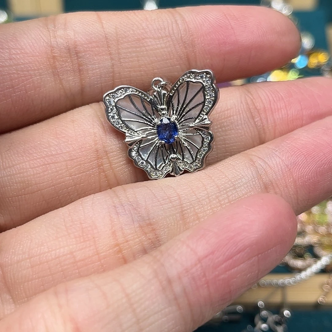 银S925镶嵌蓝宝石颈饰