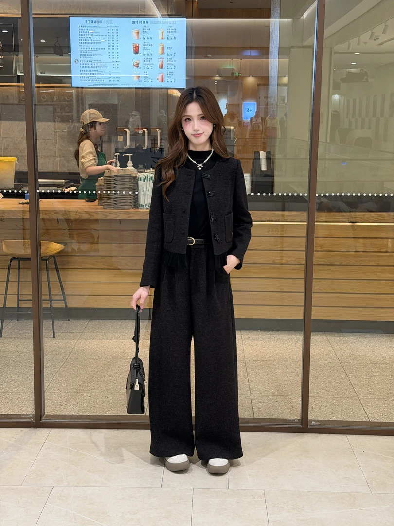 【达人专属】两件套显瘦蝴蝶结新款气质高级感休闲外套套装