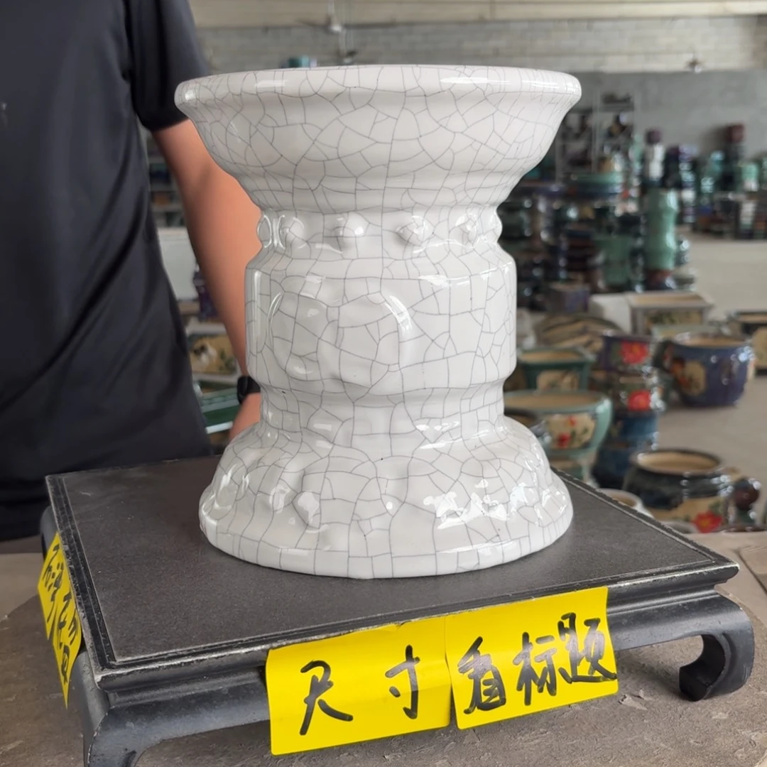 一风堂石湾花盆。釉水薄微瑕