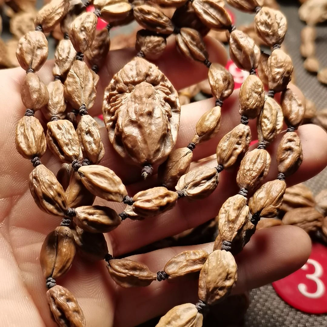 文玩核桃手串火*东北秋子异型核桃24