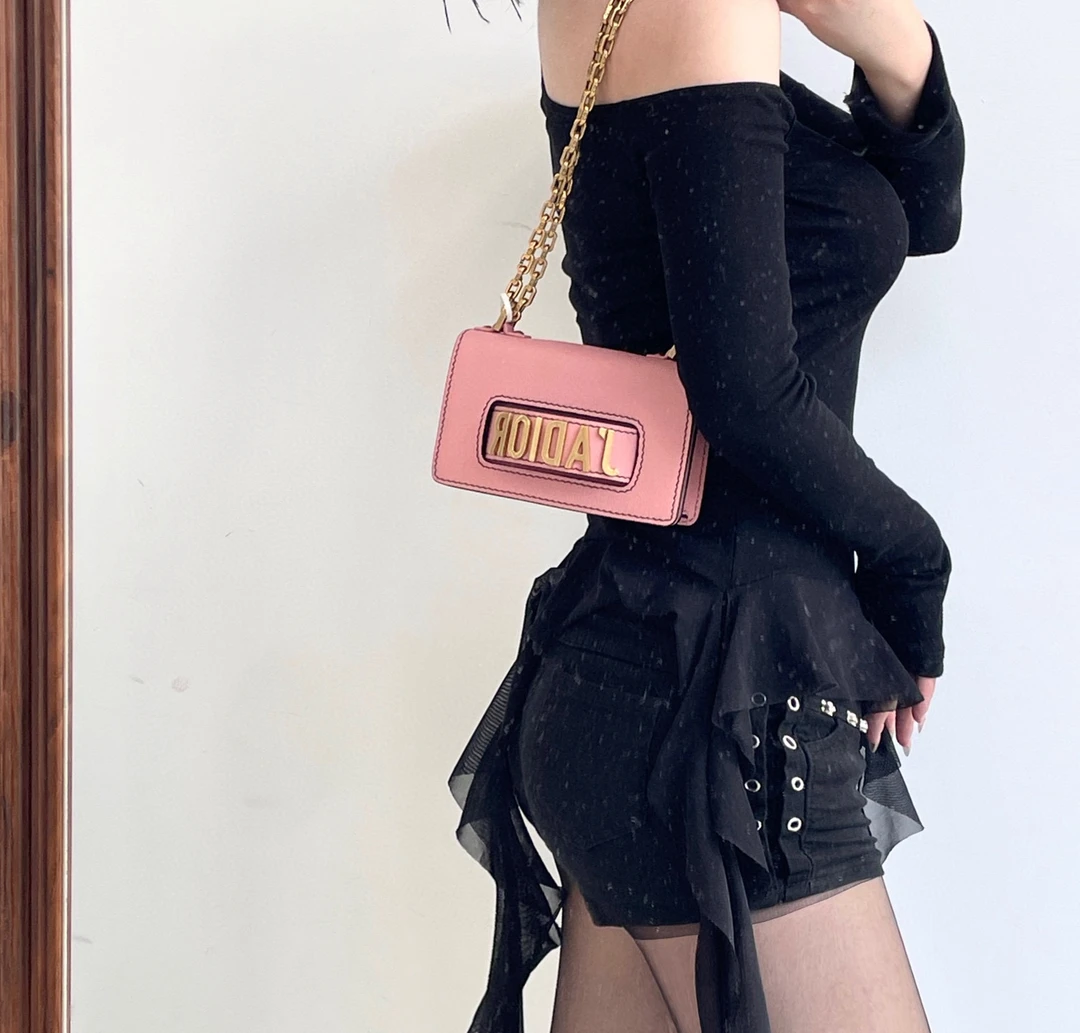 95新 DIOR/迪奥 dior豆沙粉jadior链条单肩包