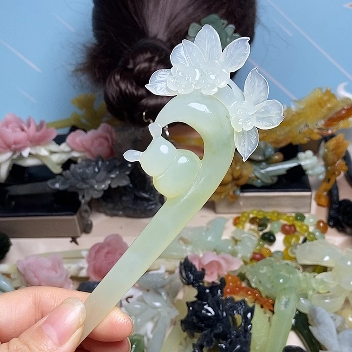 蛇纹石玉未镶嵌发饰发簪