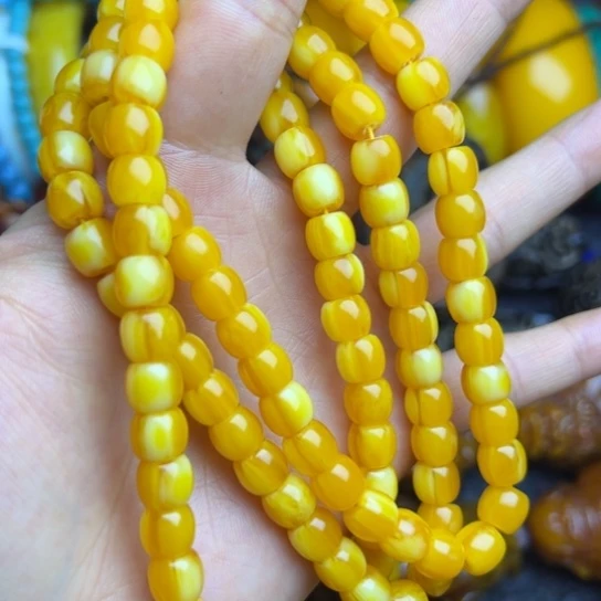 琥珀未镶嵌手链蜜蜡