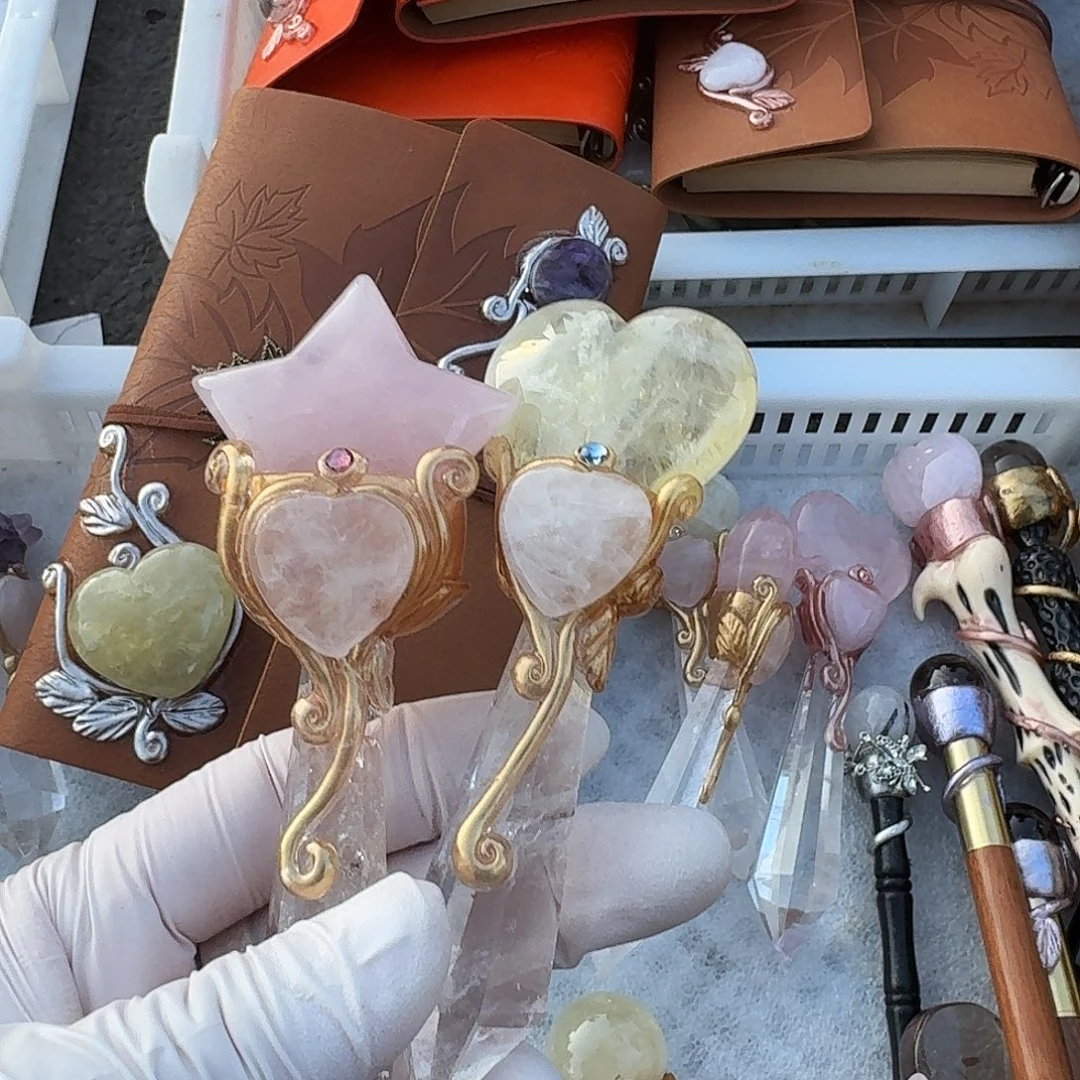 N***g颈饰紫晶未镶嵌白