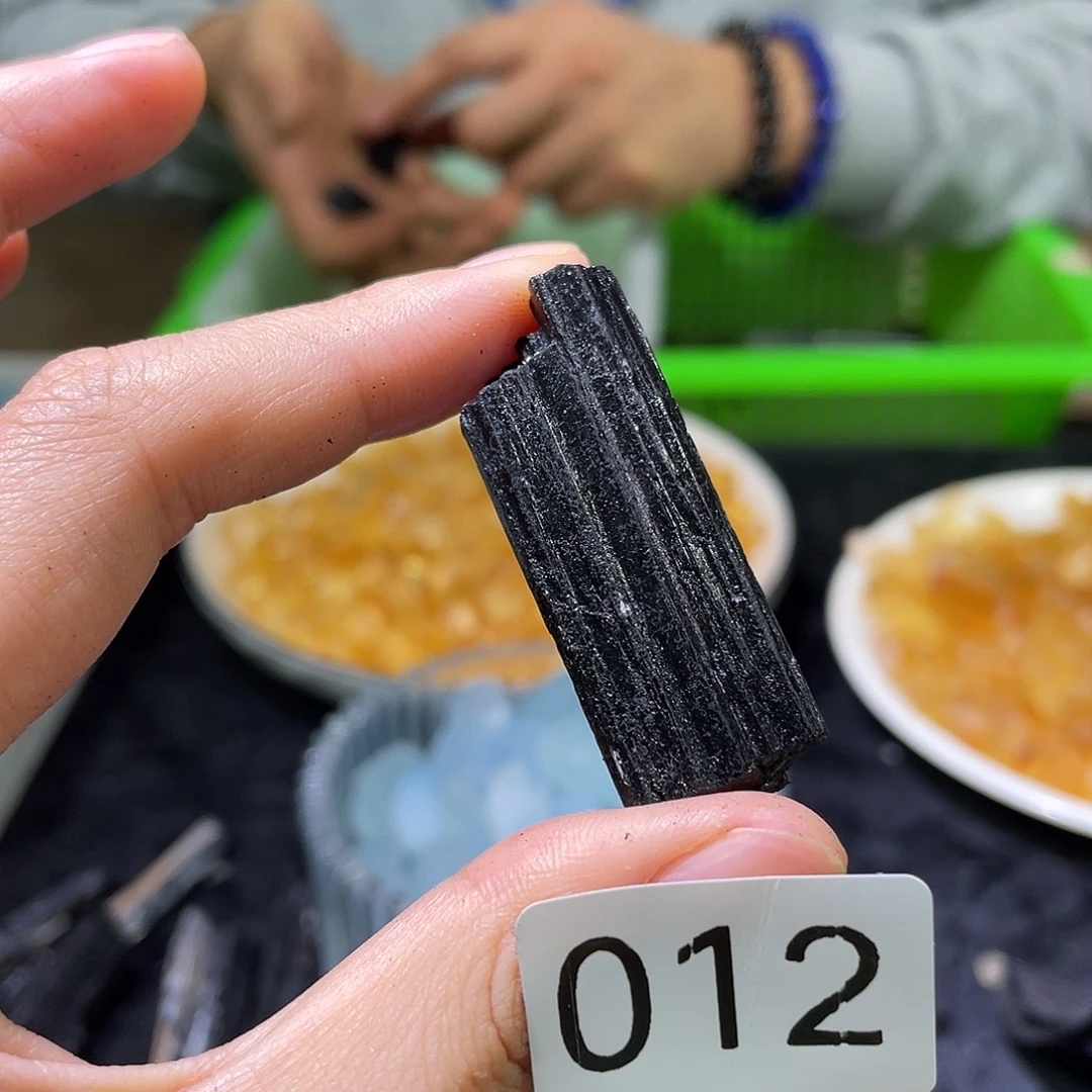 未镶嵌珠宝半成品水晶