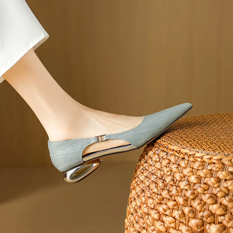 尖头中空单鞋女真皮低跟法式设计感气质百搭凉鞋复古时尚玛丽珍鞋