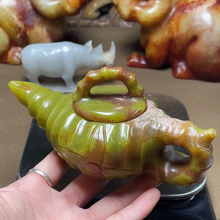 【京凡甄藏】……………………