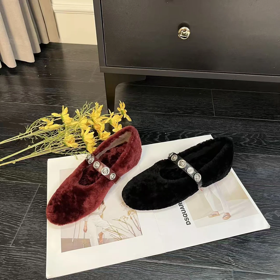 【Timeless】2025冬季新款真皮加绒法式复古圆头毛毛款女单鞋3cm