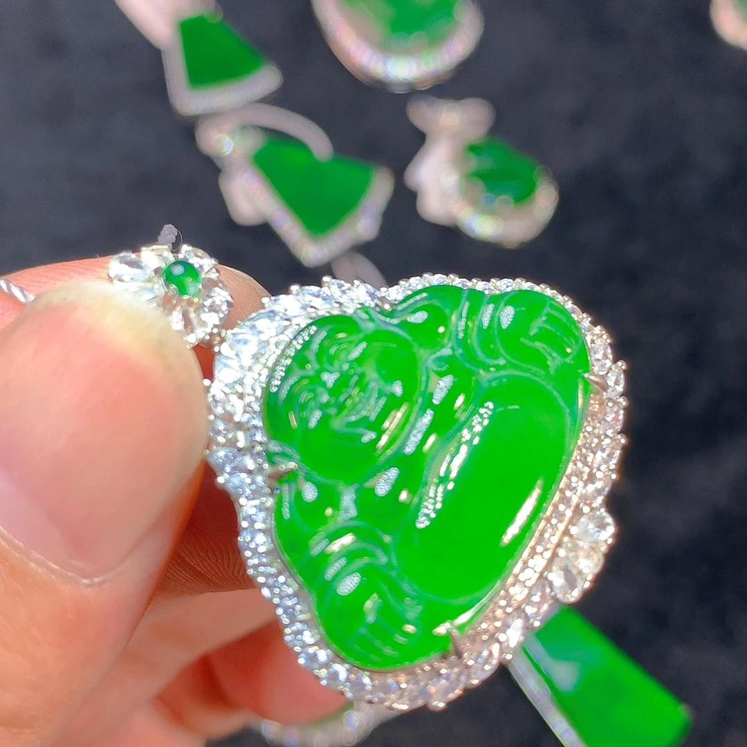 颈饰银S925镶嵌翡翠