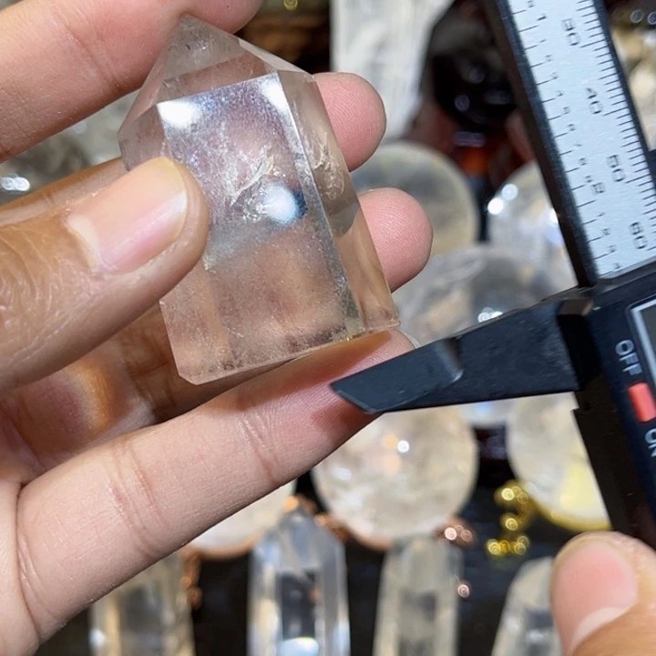 水晶吊坠未镶嵌六棱柱