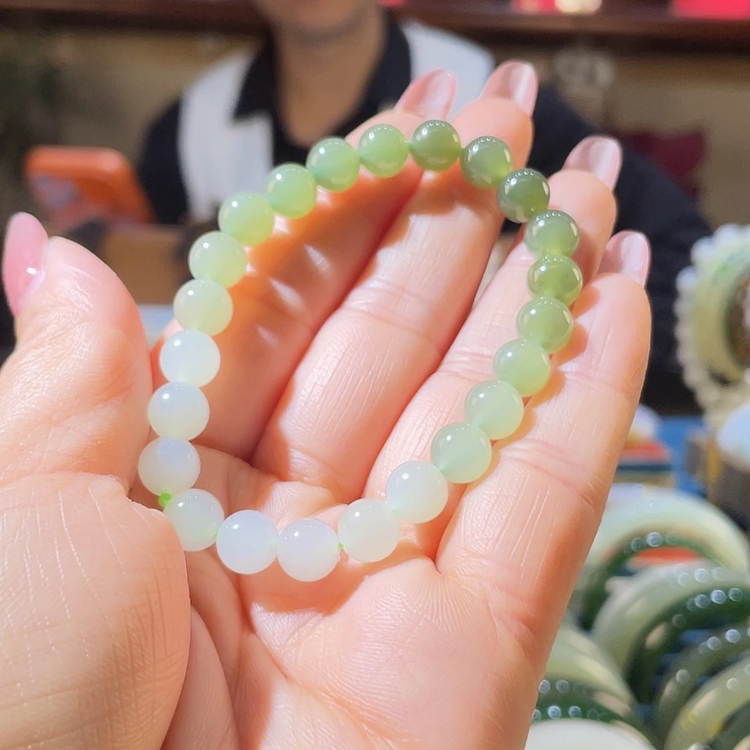 和田玉（青白玉）未镶嵌手链