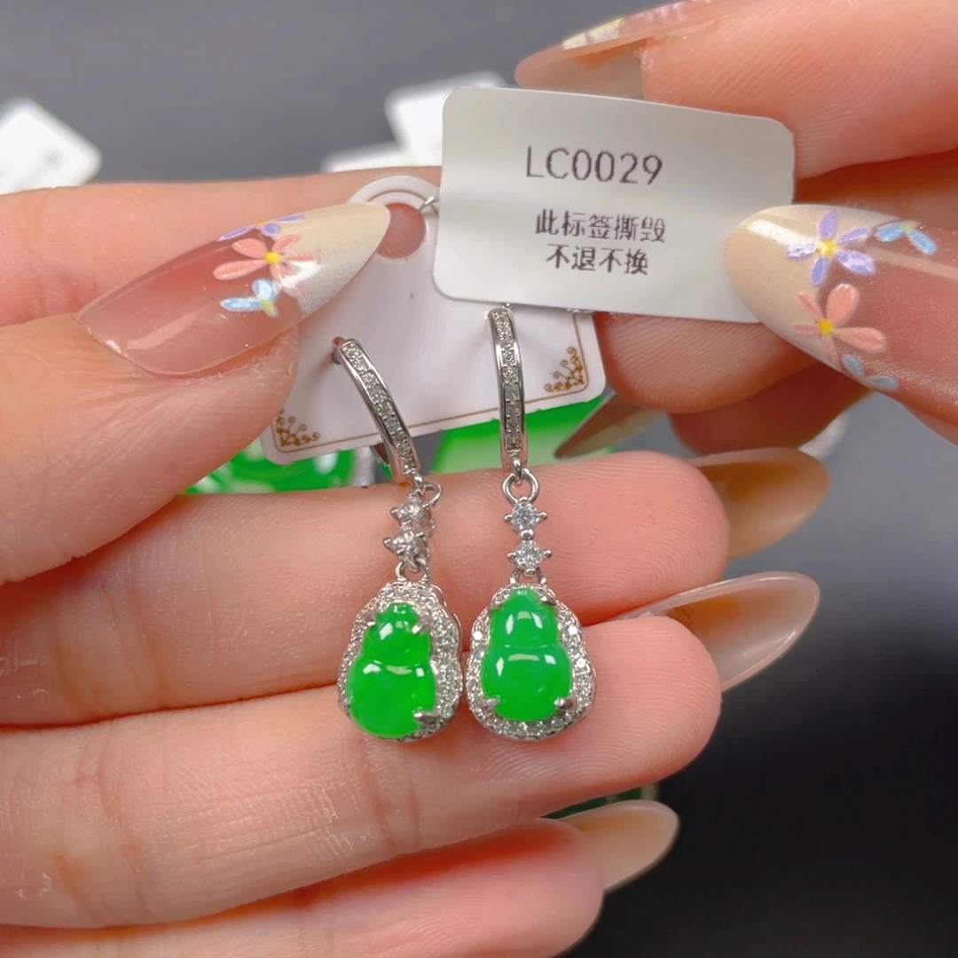 【闪购商品】颈饰银S925镶嵌翡翠我****麻翡翠