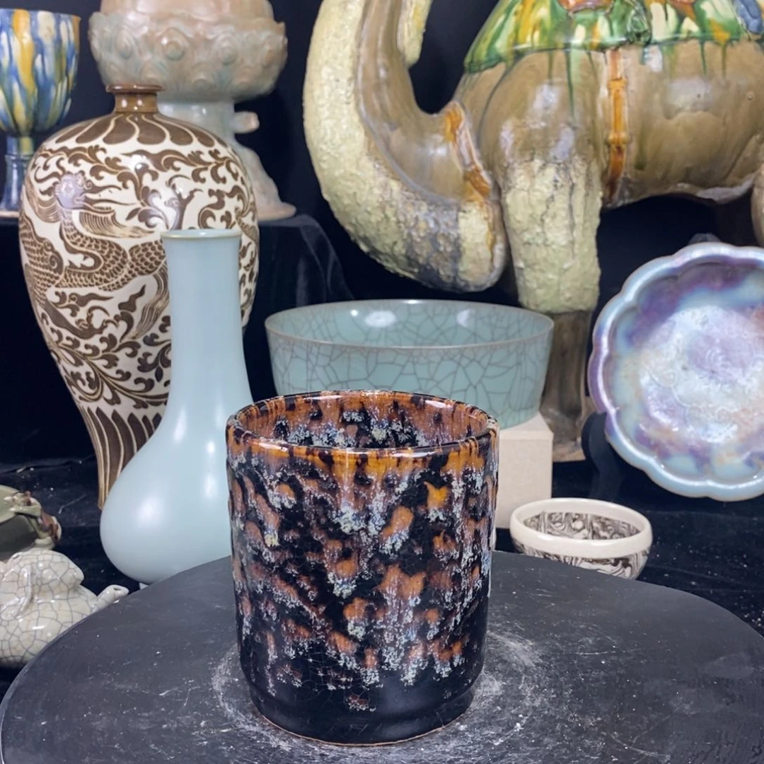 摆件玳瑁釉笔筒瓷器