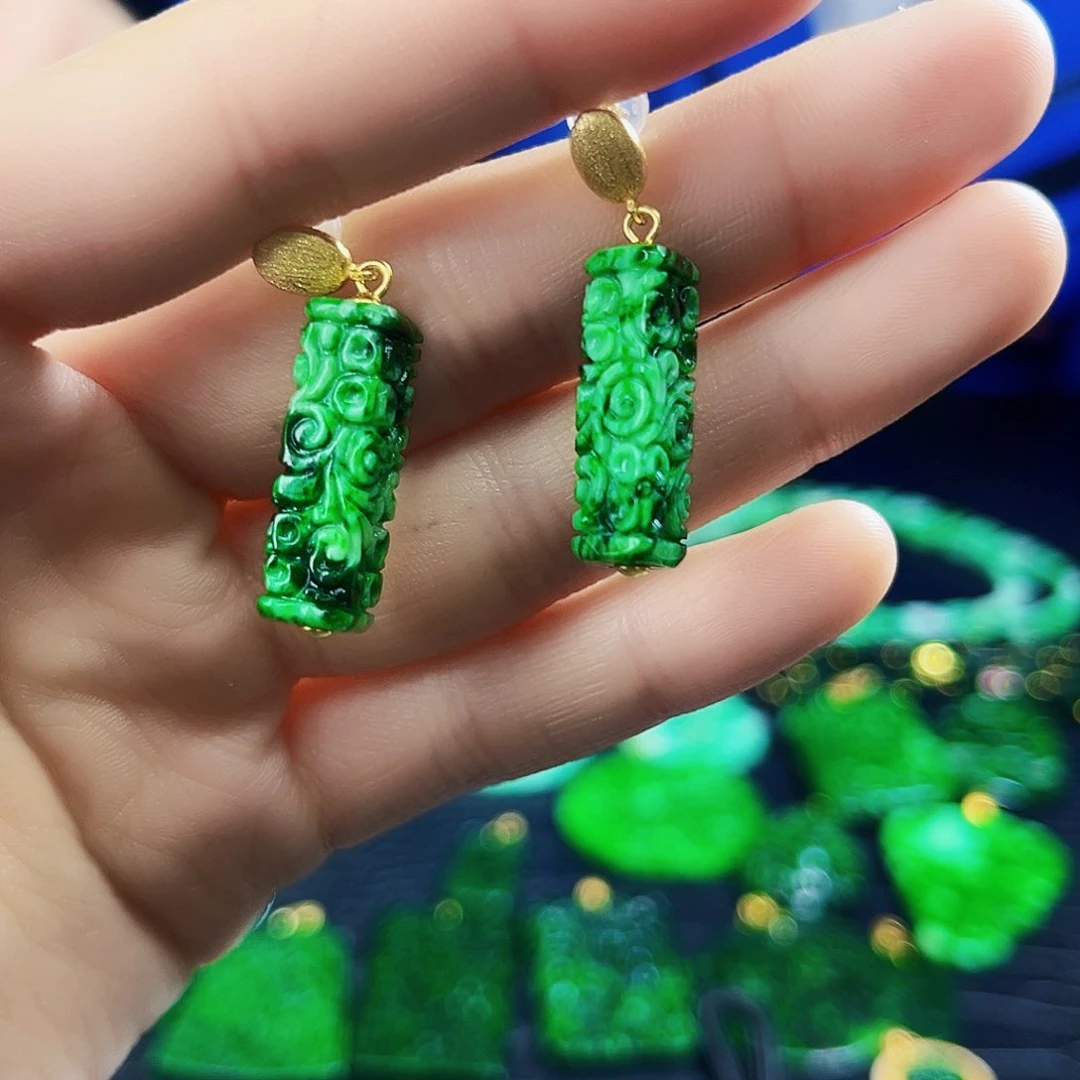 颈饰银S925镶嵌翡翠多样性