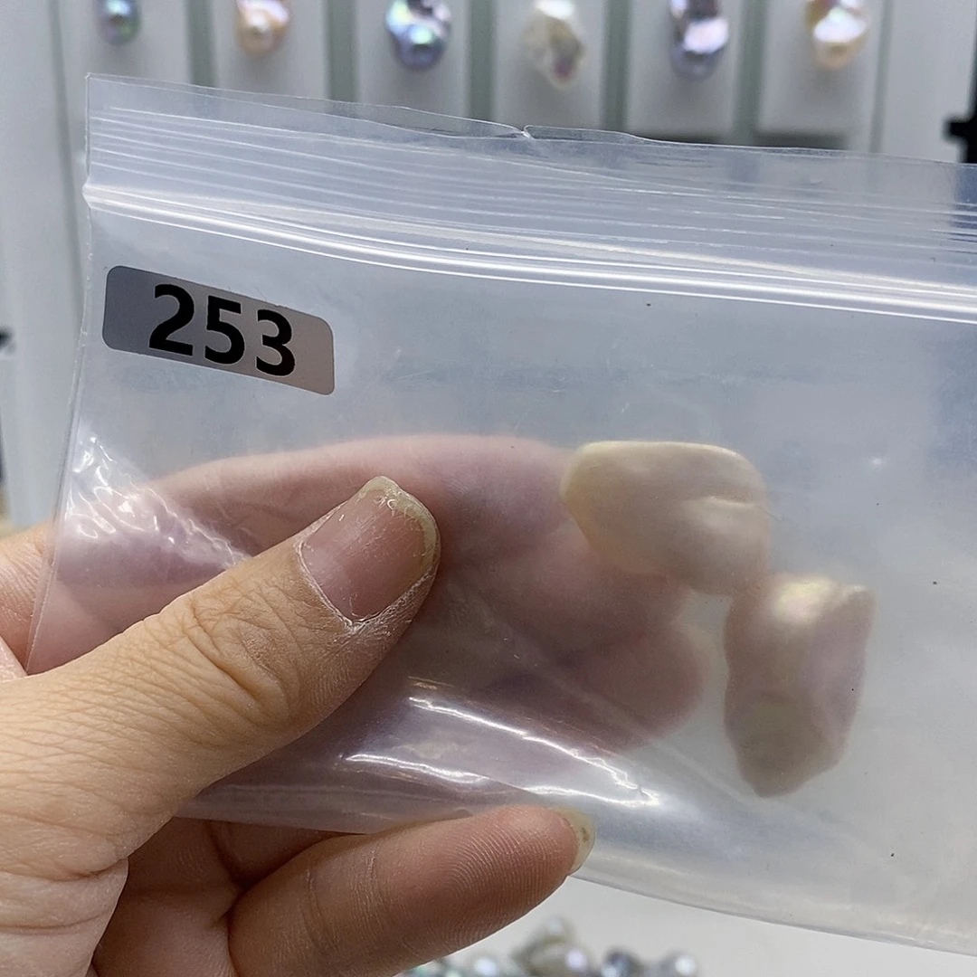 颈饰合金淡水珍珠
