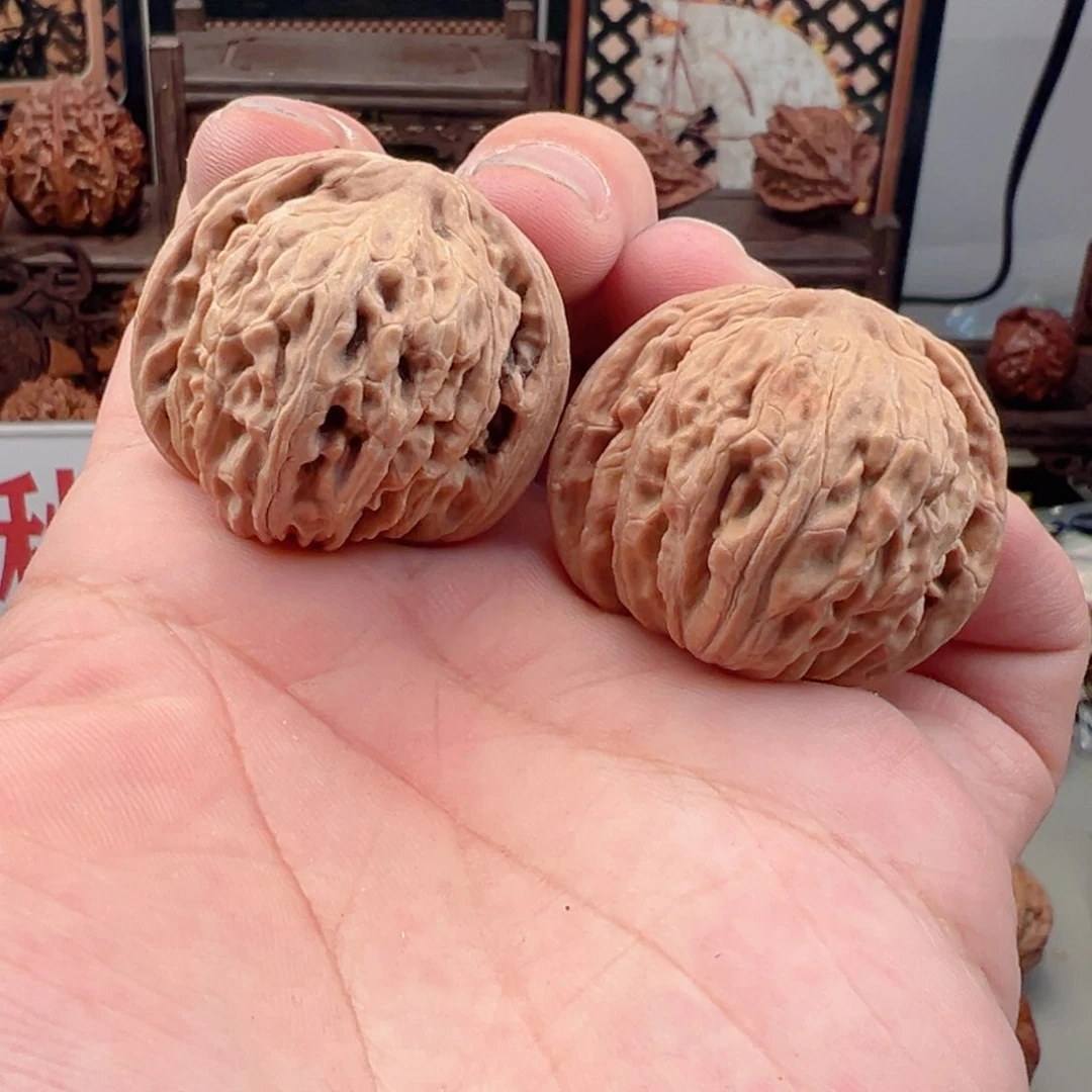 文玩核桃吊坠汉高泛油8