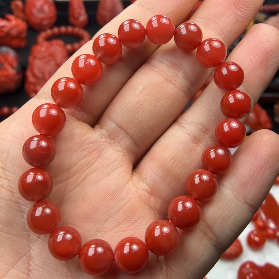 南***人南红玛瑙未镶嵌挂件