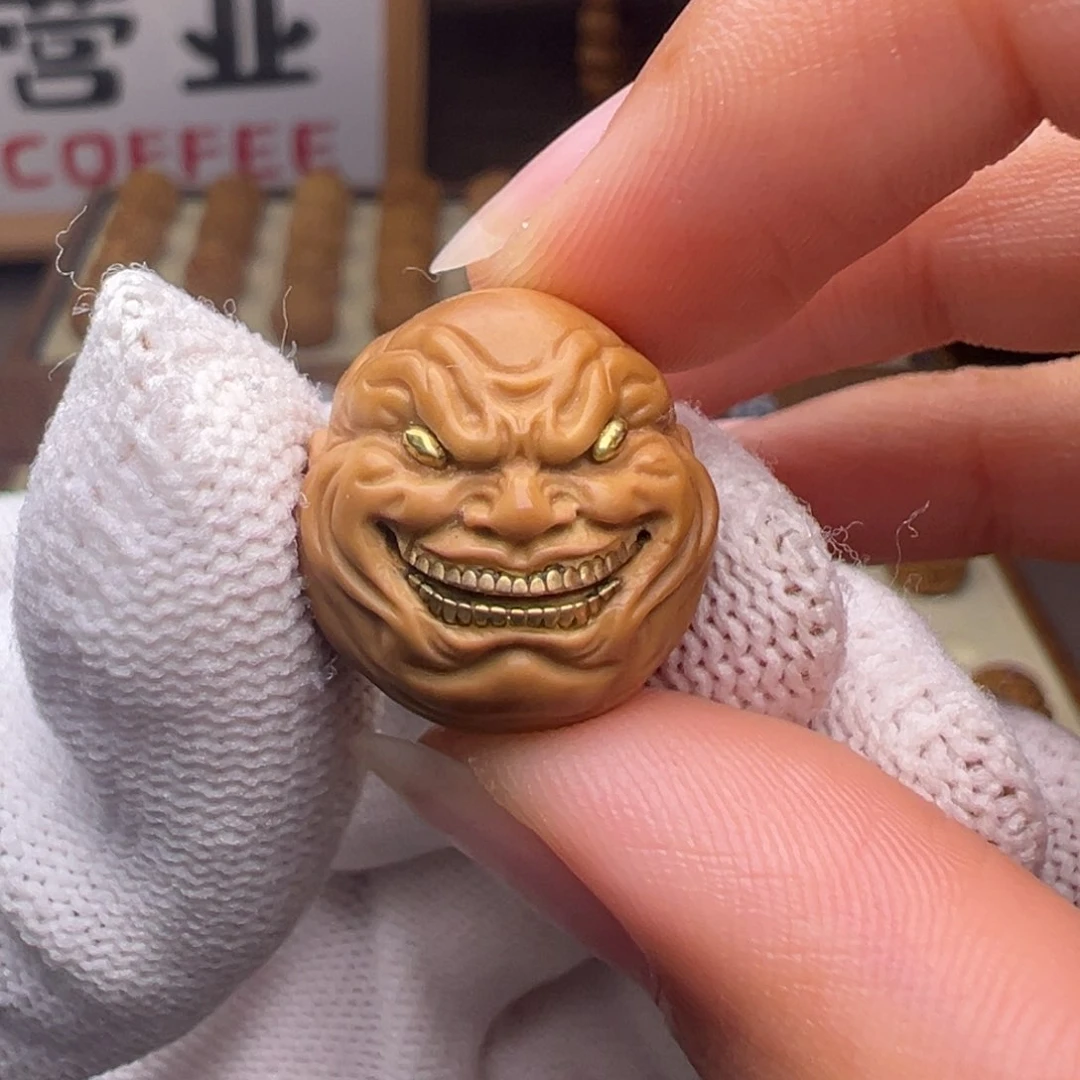 文玩核桃把件镶嵌款坏笑恶僧18左右尺寸全品有正常封口线