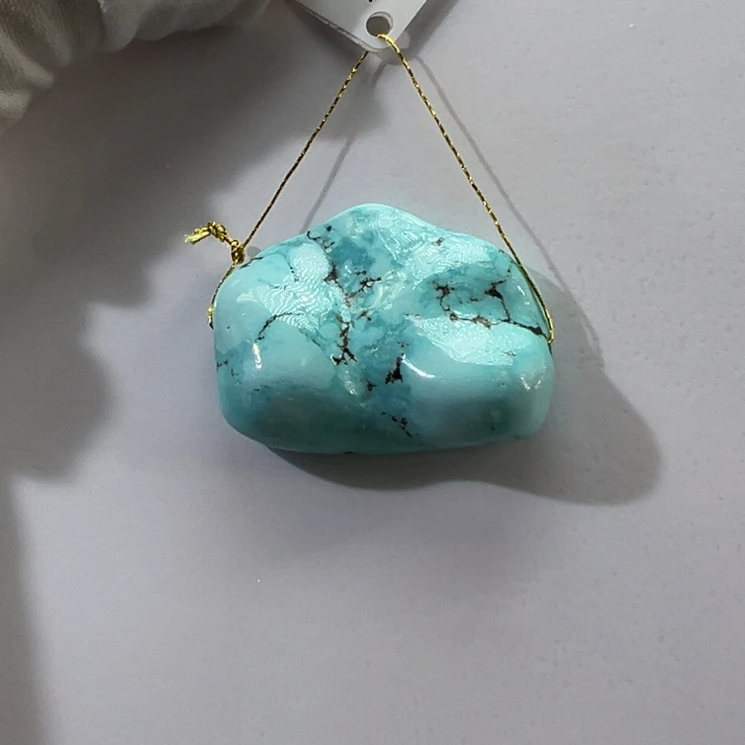 绿松石未镶嵌挂件