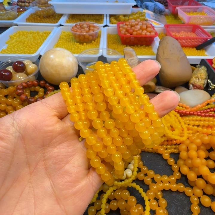 一***绳石材Jhgfggvvbbbb200颗