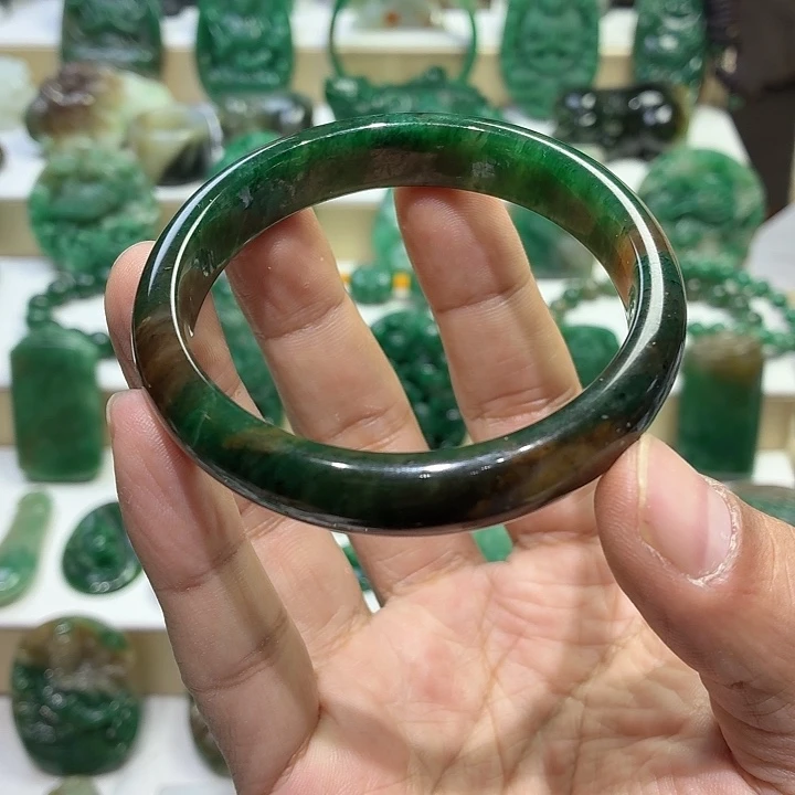 独山玉未镶嵌手镯56～57