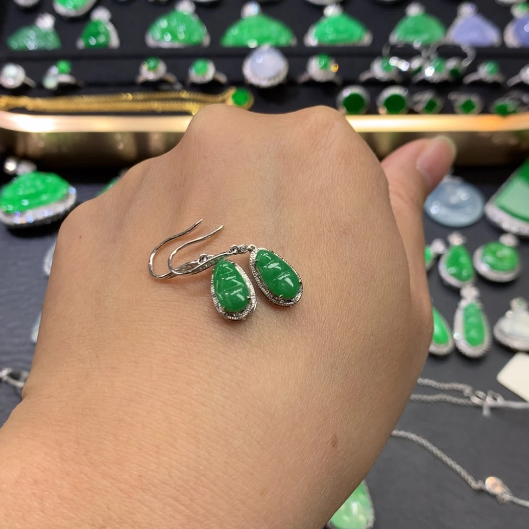 翡翠耳饰18K金镶嵌豆子