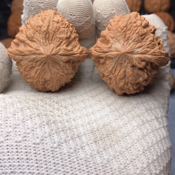 文玩核桃把件和尚头46