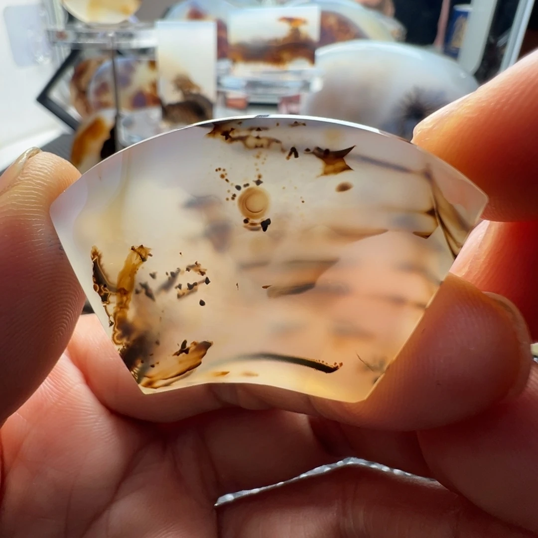 未镶嵌玛瑙/玉髓珠宝奇石