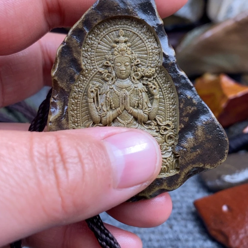 【闪购商品】原石雕刻手把件