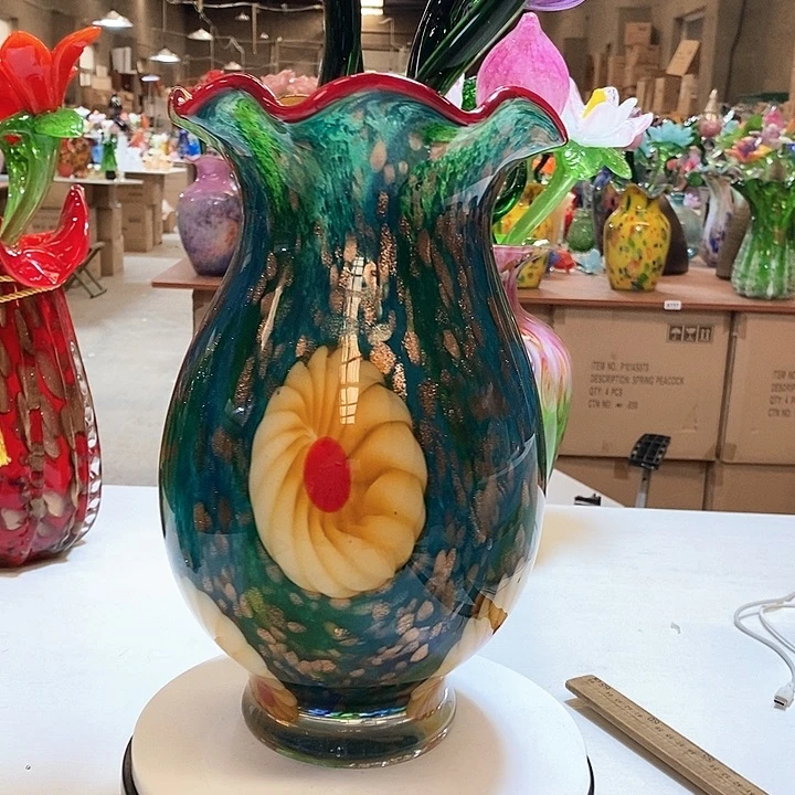 花瓶高23厘米口径15厘米