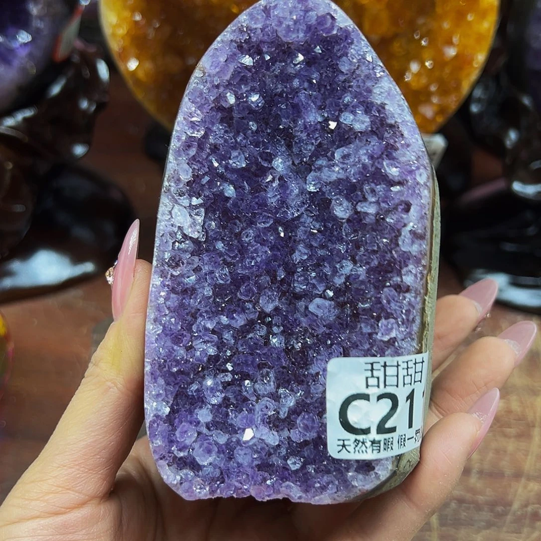 水晶大型摆件未镶嵌