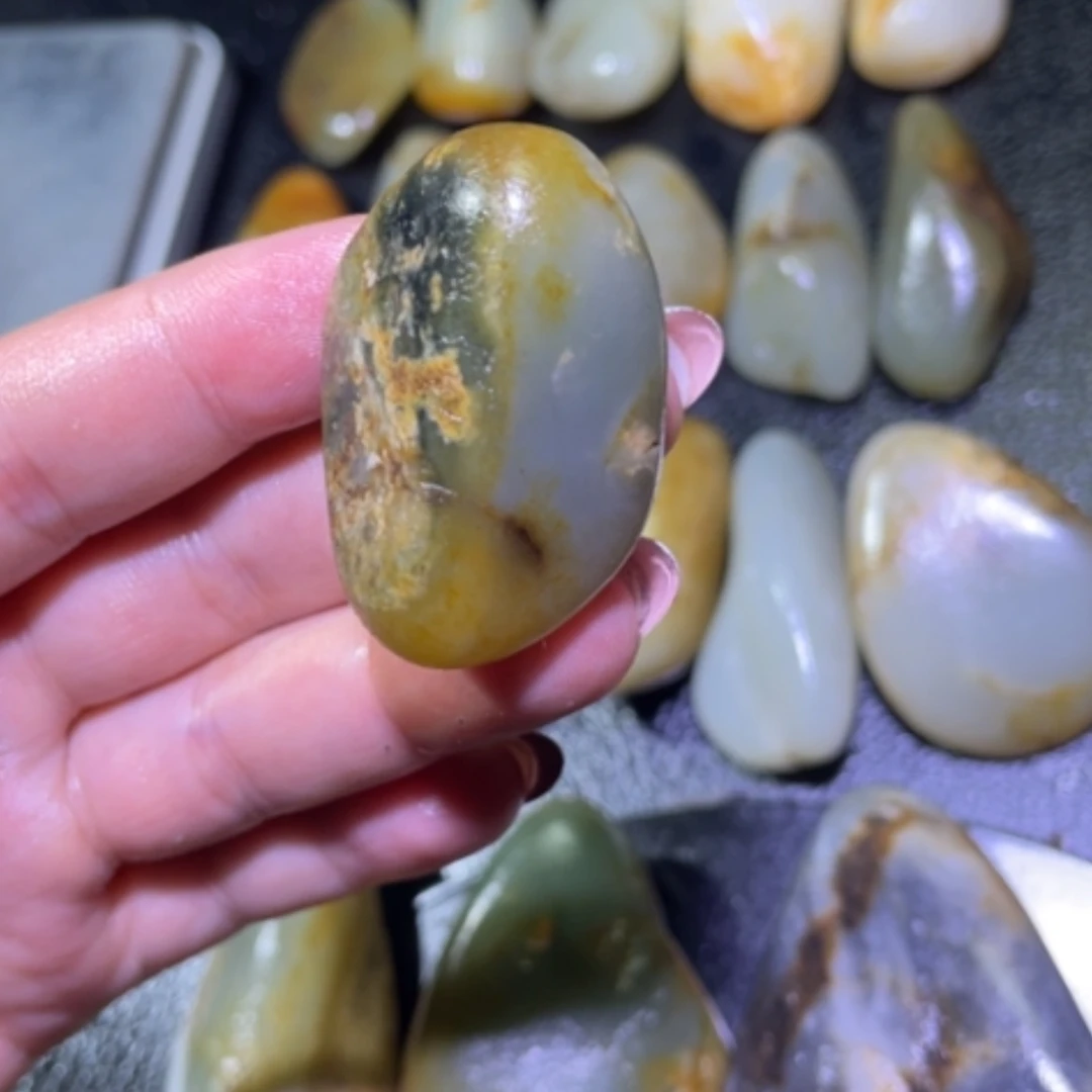 【闪购商品】颈饰未镶嵌和田玉