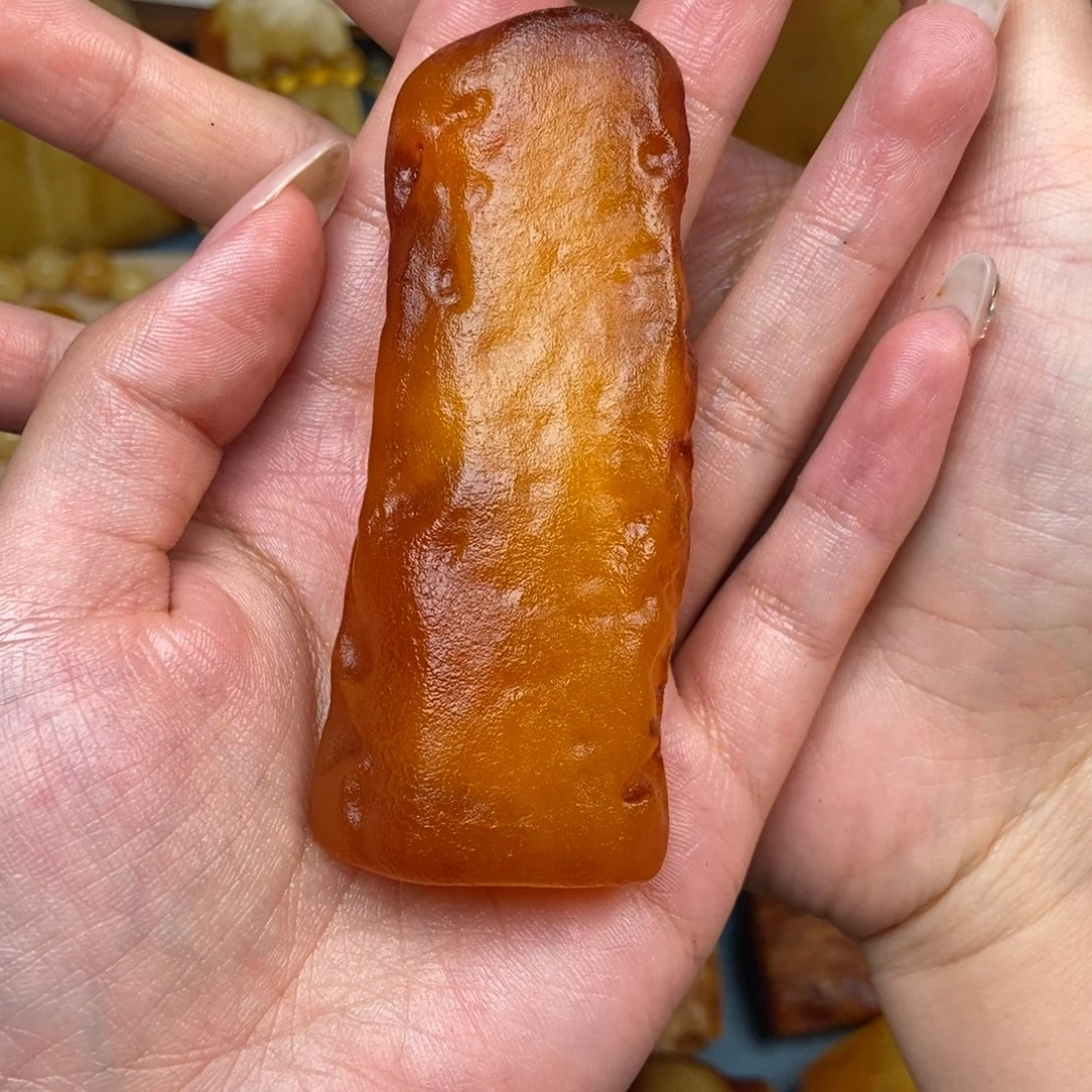 㸚***㗊定制琥珀未镶嵌蜜蜡原石定制