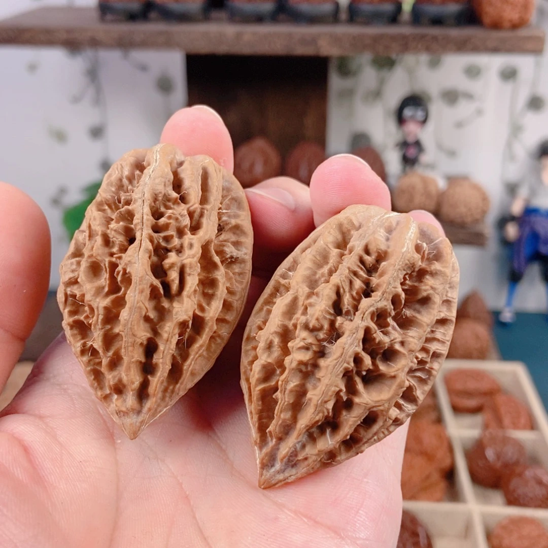 文玩核桃吊坠4¥¥龙鳞