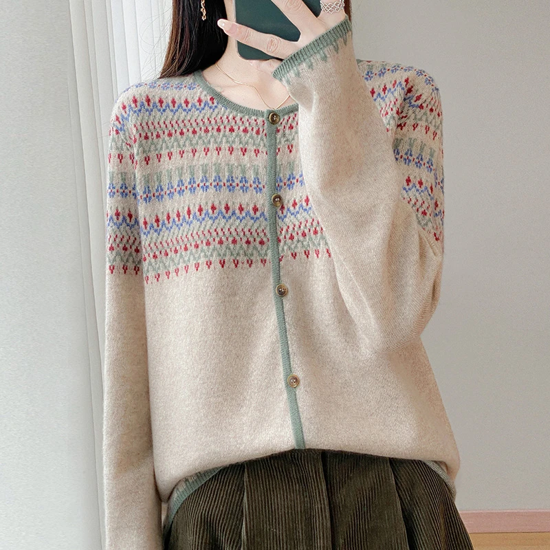 复古民族风提花圆领单排扣纯羊毛开衫秋冬新款宽松显瘦洋气针织衫