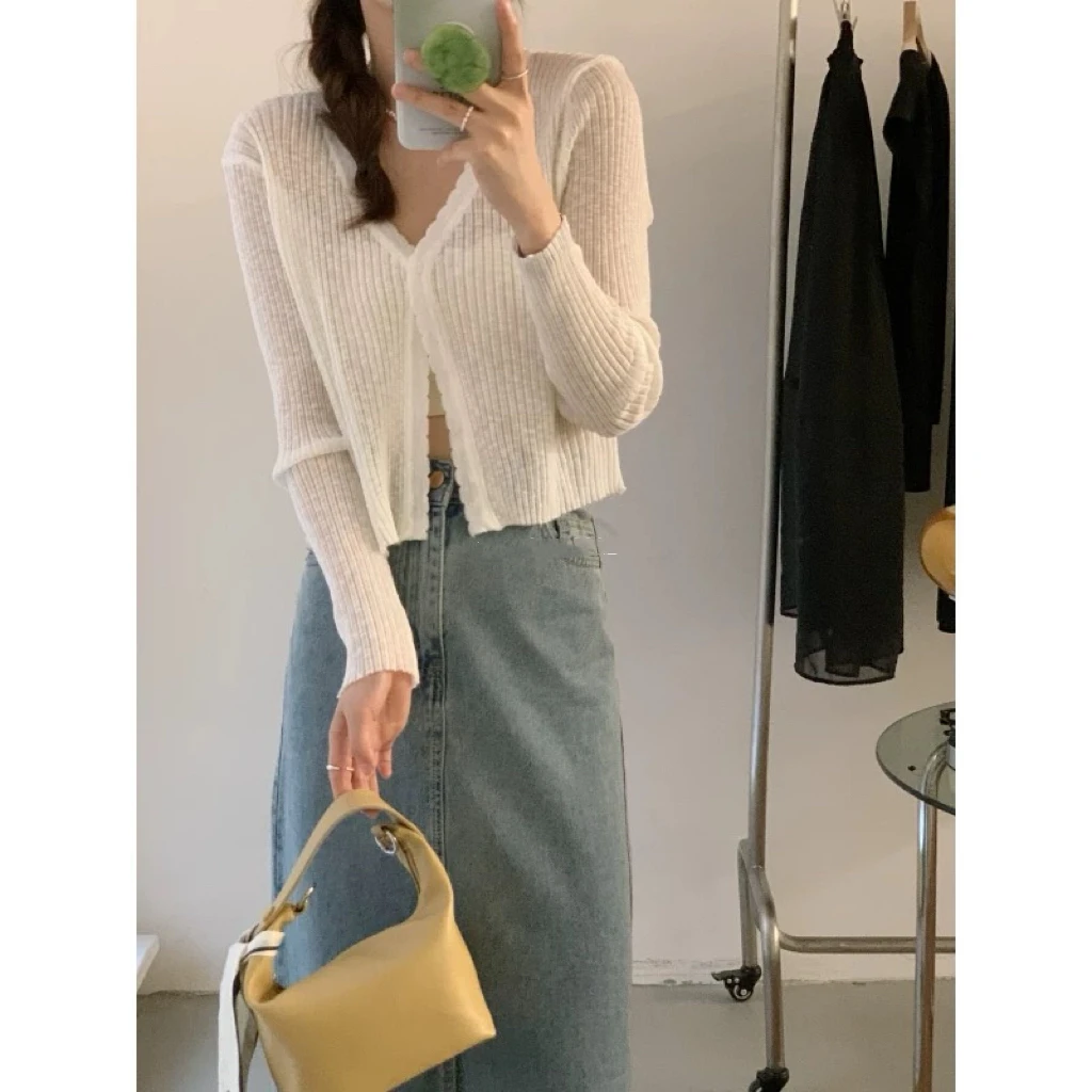 54006 简约V领针织短上衣