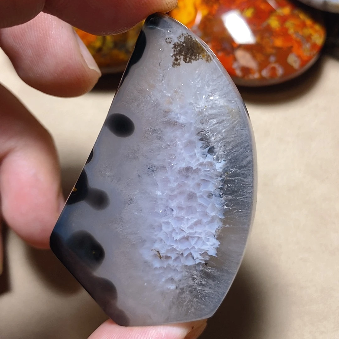 未镶嵌颈饰玛瑙/玉髓啊****对