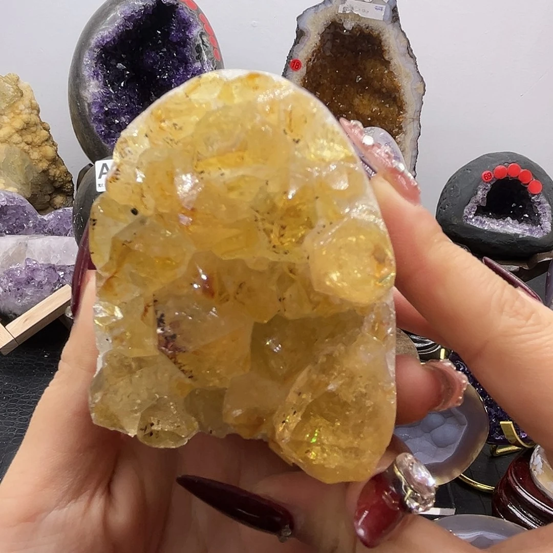 水晶大型摆件（非配饰）未镶嵌